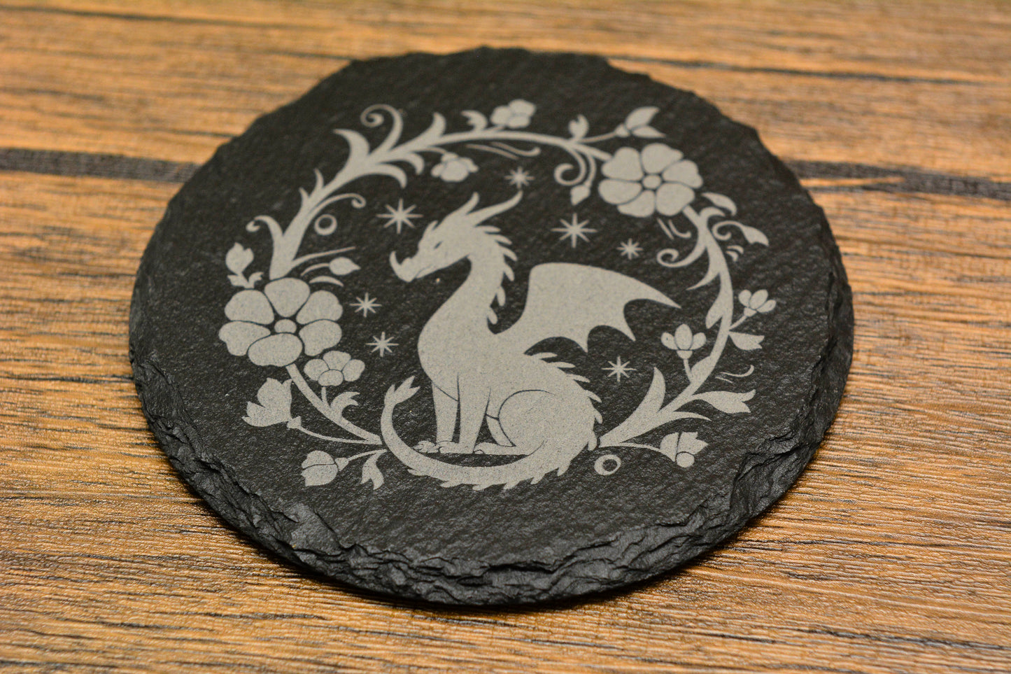 Cute Dragon Slate Coaster – Whimsical Fantasy Cottagecore Decor & Magical Home Giftare)