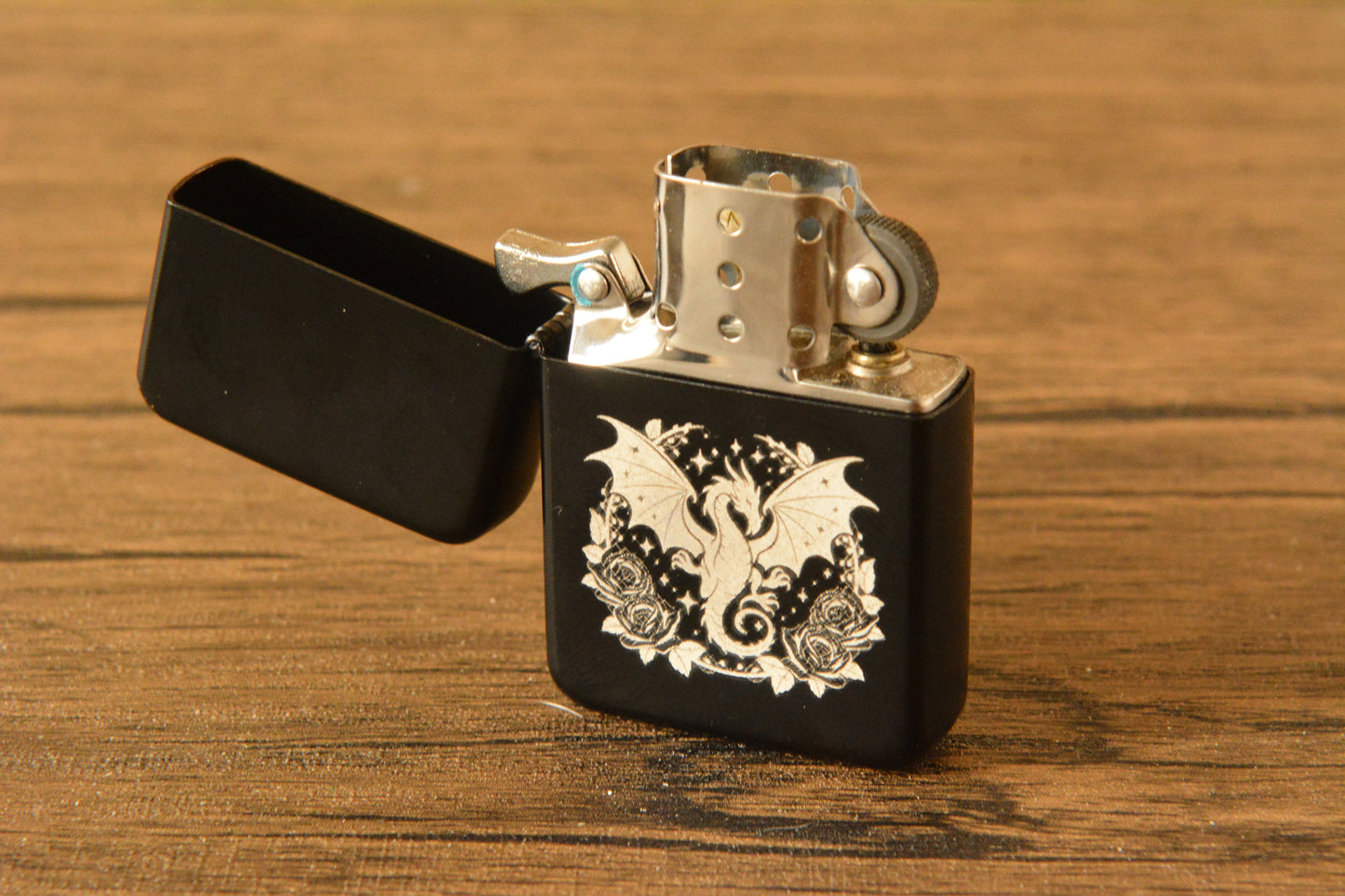 Dragon Engraved Lighter – Black Matte Stainless Steel Refillable Flip Top