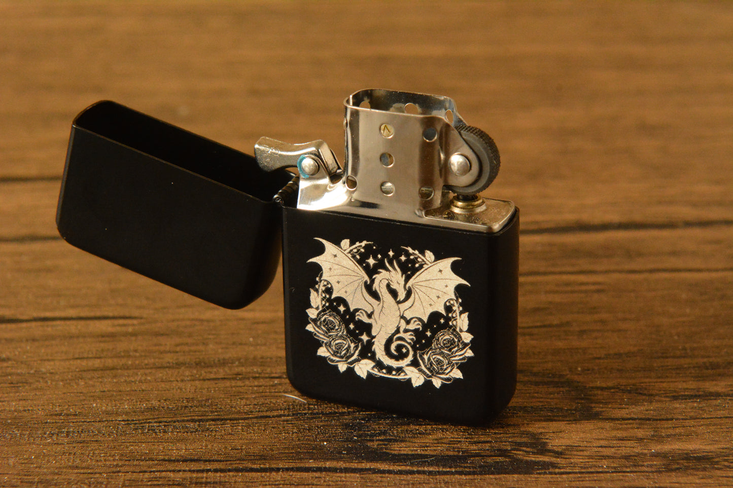 Dragon Engraved Lighter – Black Matte Stainless Steel Refillable Flip Top