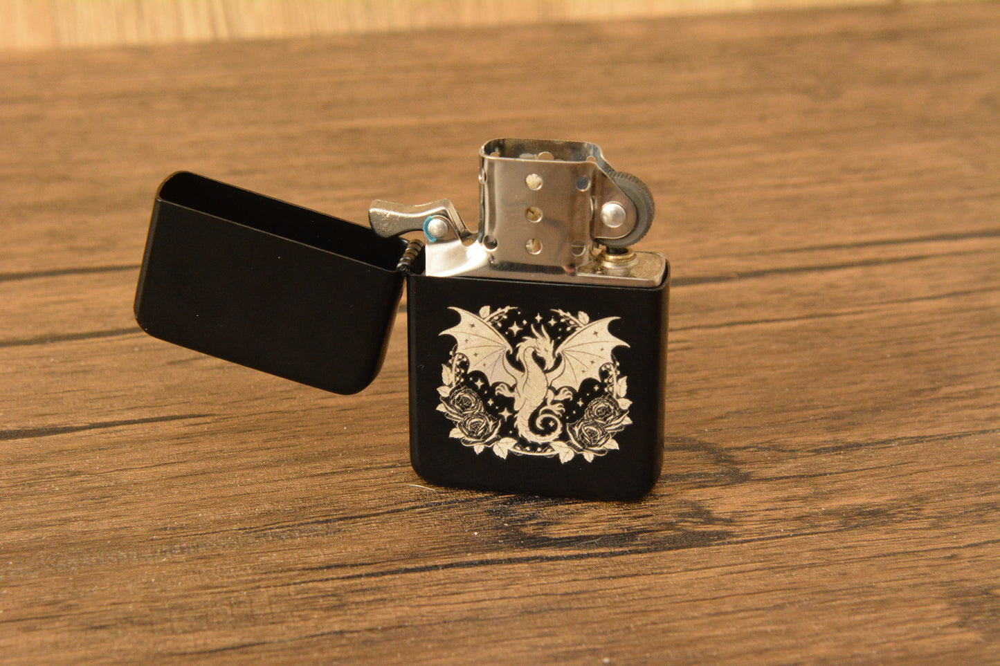 Dragon Engraved Lighter – Black Matte Stainless Steel Refillable Flip Top
