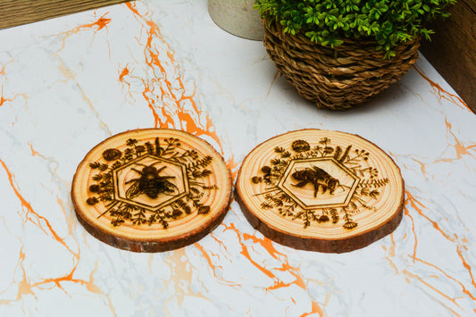 Rustic Wooden Bee Coaster Set – Honey Bee & Bumblebee Table Mats, Cottagecore Kitchen Decor, Nature-Inspired Gift for Bee Lovers