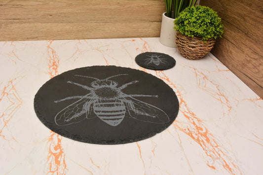 Whimsical Bee Round Slate Placemat & Coaster Set – Cottagecore Dining Decor, Custom Engraved Gift for Bee Lovers & Housewarming