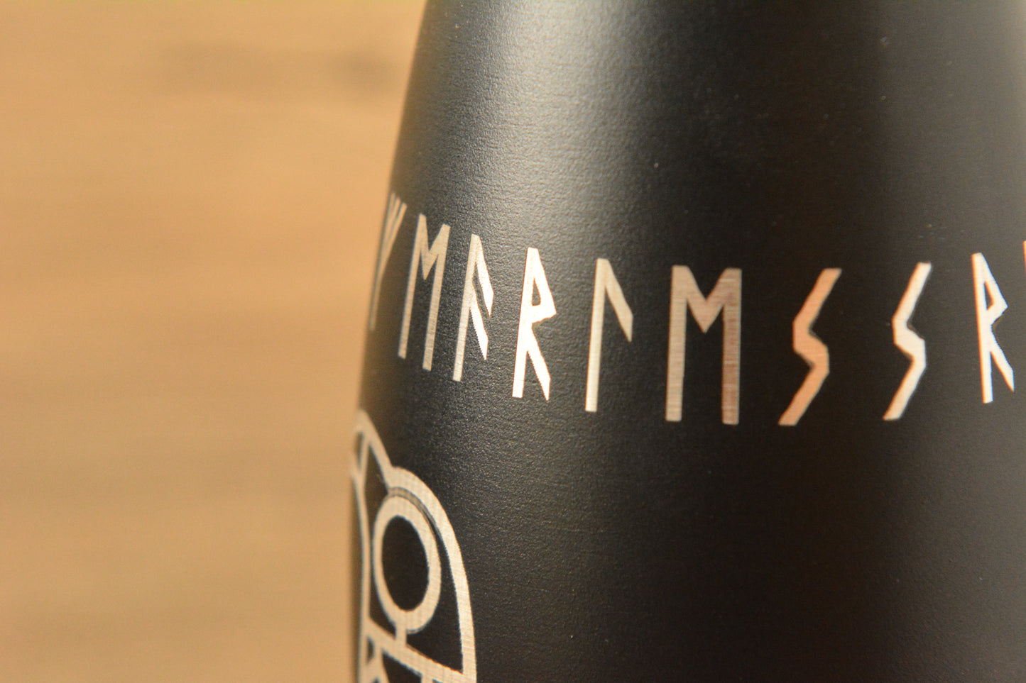 Norse Engraved 500ml Thermal Bottle